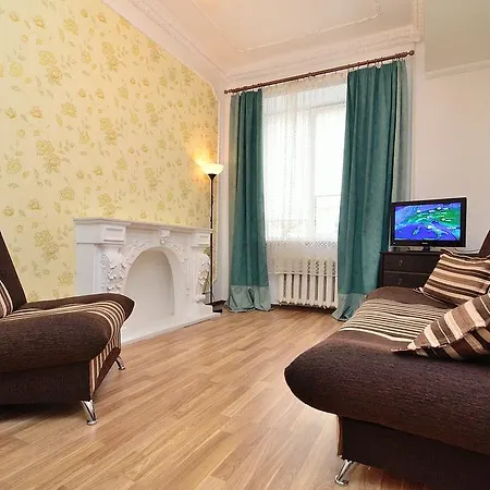 Daire Minskforme Apartments 3 *