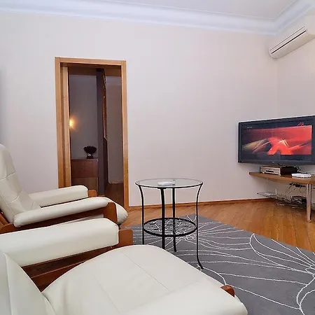 Apartament Minskforme 3 *