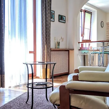Apartament Minskforme 3 *